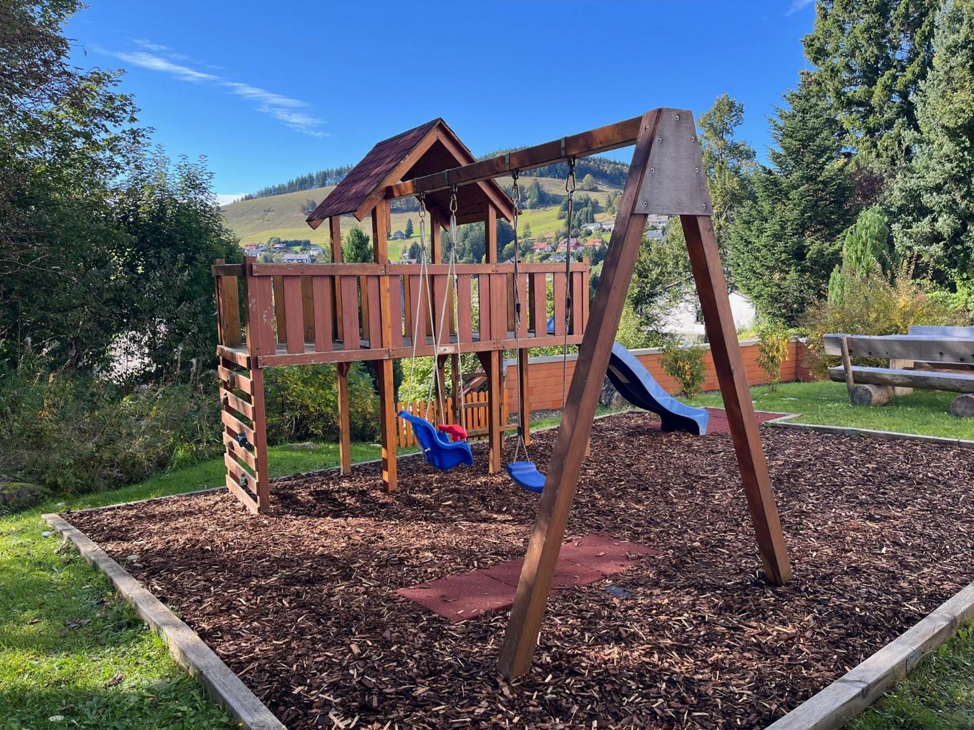 Ferienappartement Schwarzwaldeck In Todtnauberg Exteriör bild